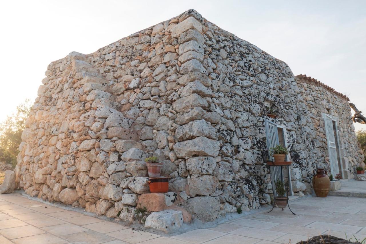 La Nicchia-Trullo Apartment Corigliano d'Otranto Exterior photo